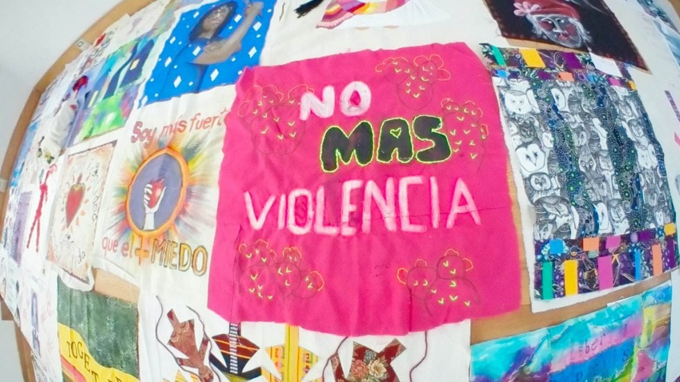 manta-zocalo-violencia-mujeres-ciudad-de-mexico