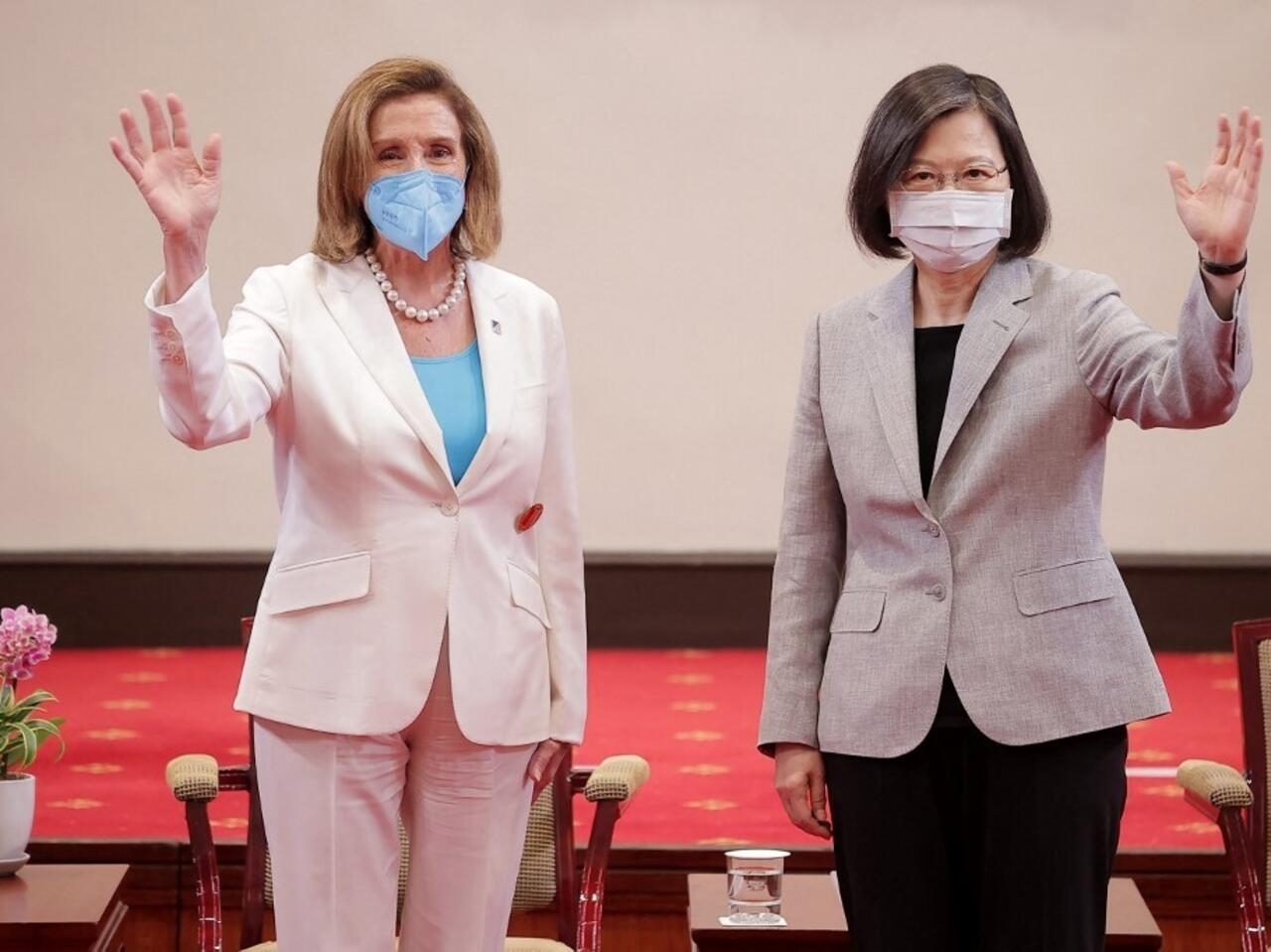 nancy-pelosi-taiwan
