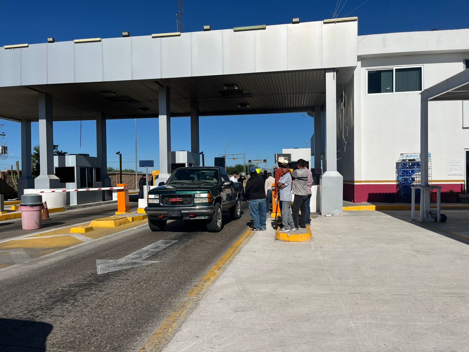 Caseta de peaje “La Jaula” en Navojoa, Sonora.