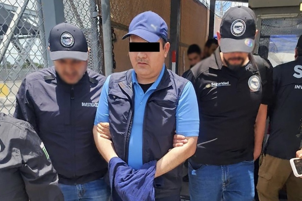 carlos-n-aduanas-detenido