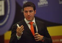 Samuel García deberá comparecer ante el Congreso por acusación de peculado