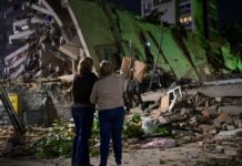 Suman al menos 164 muertos y más de 970 heridos por los dos terremotos en Venezuela