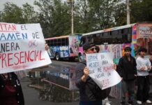 Exigen a la UNAM examen presencial; aspirantes denuncian fraude