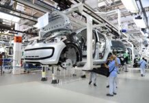 La estrategia comercial de Milei contra México: más productos argentinos, menos vehículos mexicanos